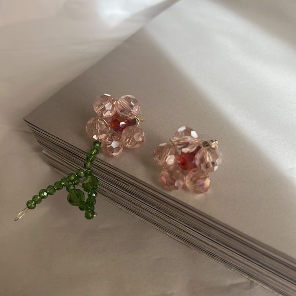 Hand Beaded Asymmetrical Pink Flower Earrings - Picture 7 of 8